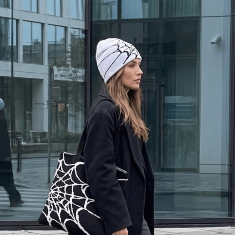 Berretto Morbido con Motivo a  - Beanie Cuffed Knit recensione e prezzo